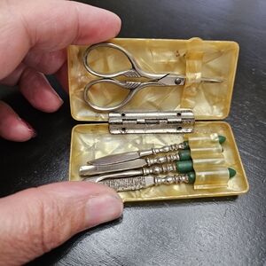 Vintage Manicure Set with Green Handles